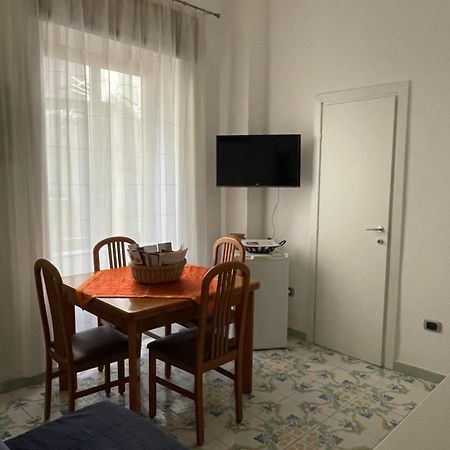 Queen Carolina'S Homes - Apartments In Old Town Napoli Bagian luar foto