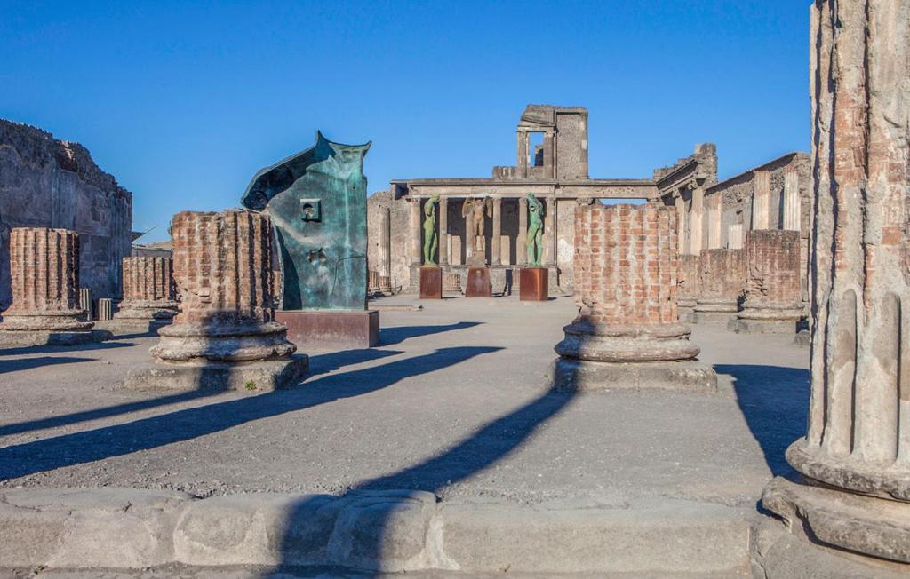 Queen Carolina'S Homes - Apartments In Old Town Napoli Bagian luar foto