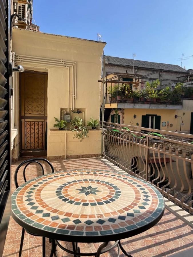 Queen Carolina'S Homes - Apartments In Old Town Napoli Bagian luar foto